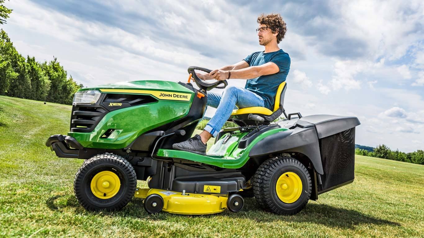 John Deere Ride on mower