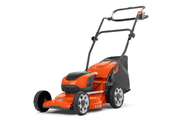 Husqvarna LC137i Cordless Electric Lawn Mower | Torne Valley