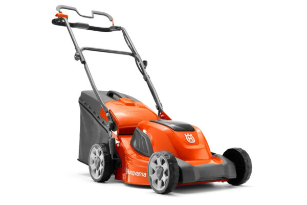 Husqvarna LC141i 41cm Cordless Electric Lawn Mower | Torne Valley