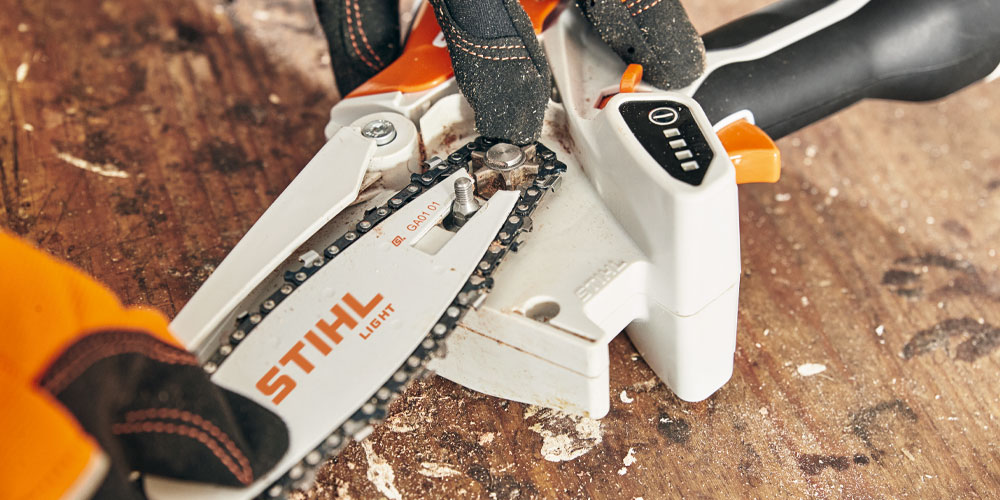 STIHL AK 10 Cordless Battery - AK System | Torne Valley