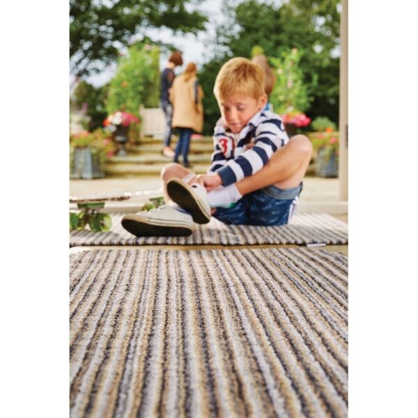 Hug Rug Select Portland Stripe 50cm x 75cm | Torne Valley