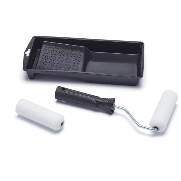 Harris Essentials Mini Roller Set 4" With 2 Sleeves - Image 3