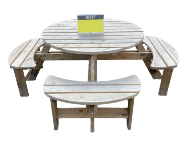 Appleton Round Picnic Benches